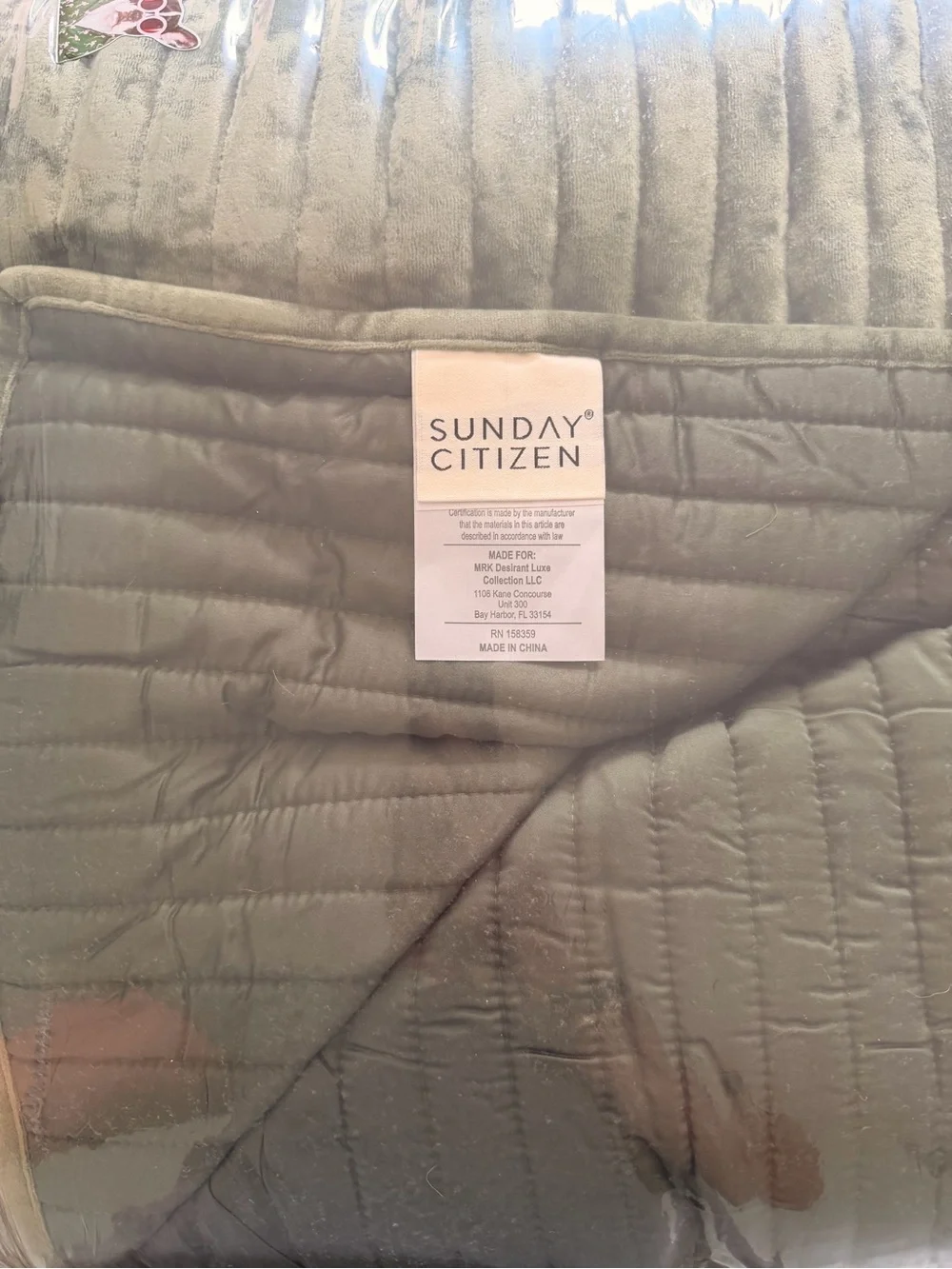 Sunday Citizen King Velvet Quilt & Sham Set Olive Leaf Green NWOT Luxury Bedding